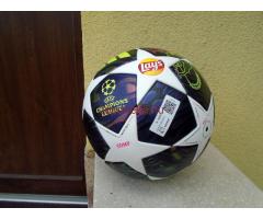 Adidas Bajnokok Ligája Budapest Final 26 focilabda