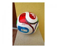 Trionda VB 2026 Adidas labda