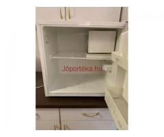 70 literes Zanussi hűtőszekrény eladó