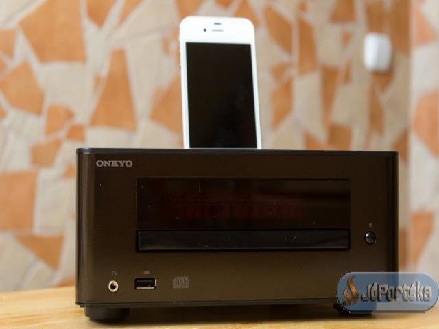 Onkyo cs-245 mikro hifi torony barna iphone dokkolóval